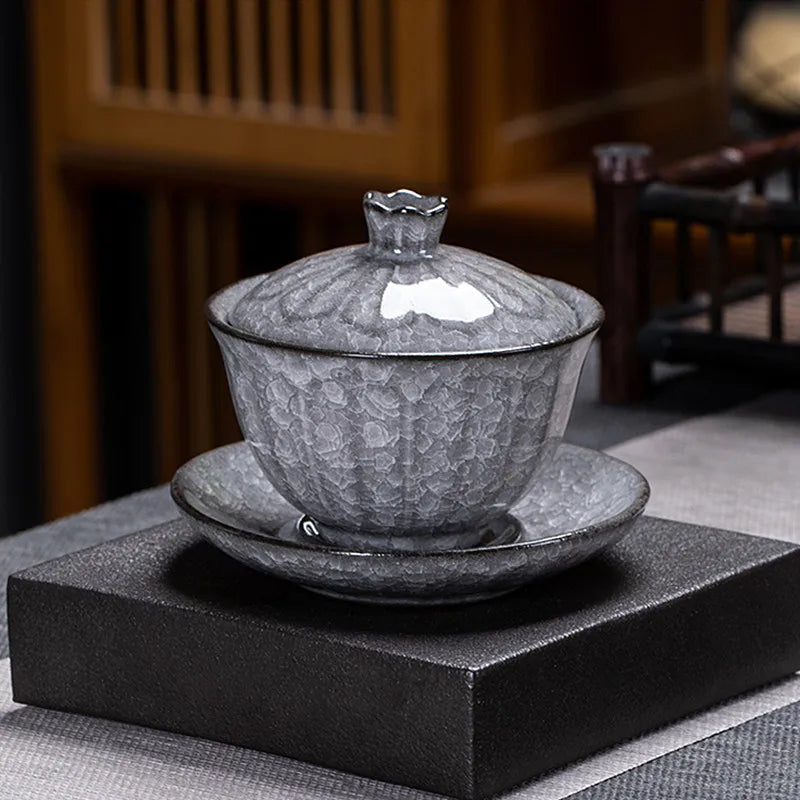 Jingdezhen Ceramic Gaiwan High Quality Ice Split Glaze Tea Set Sancai Tea Bowl Handmade Chinese Tea Infuser Tea Cup with Lid