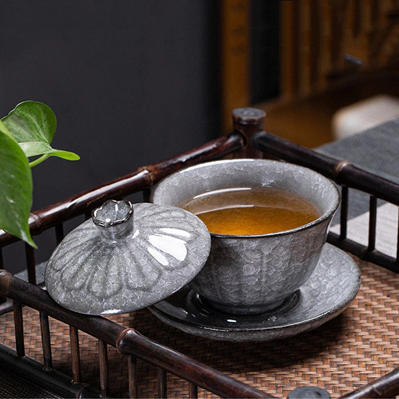 Jingdezhen Ceramic Gaiwan High Quality Ice Split Glaze Tea Set Sancai Tea Bowl Handmade Chinese Tea Infuser Tea Cup with Lid
