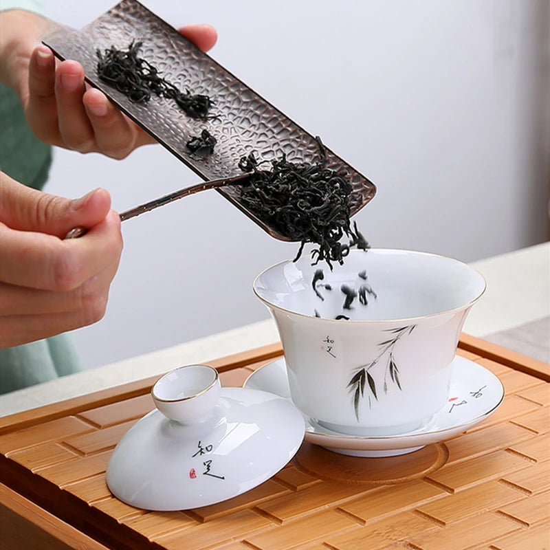 Jingdezhen Ceramic Gaiwan Tea Bowl White Porcelain Tea Maker with Cover Teacup Chinese Tea Set Supplies Household Drinkware