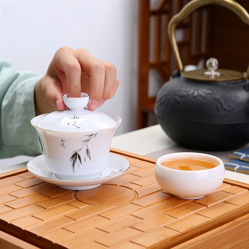 Jingdezhen Ceramic Gaiwan Tea Bowl White Porcelain Tea Maker with Cover Teacup Chinese Tea Set Supplies Household Drinkware