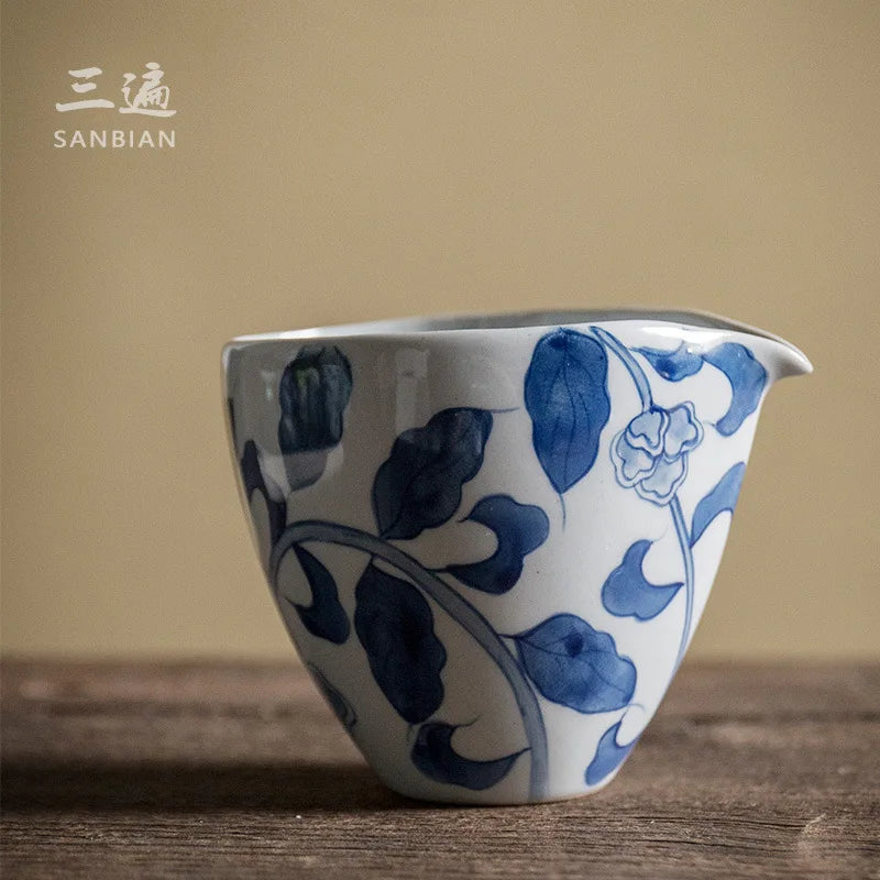 Jingdezhen National Style Retro Hand Painted Blue and White Pitcher Ceramic Tea Pitcher Tea Set Fair Cup Tea Ceremony Tea Pot