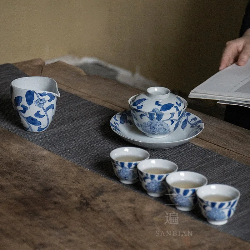 Jingdezhen National Style Retro Hand Painted Blue and White Pitcher Ceramic Tea Pitcher Tea Set Fair Cup Tea Ceremony Tea Pot