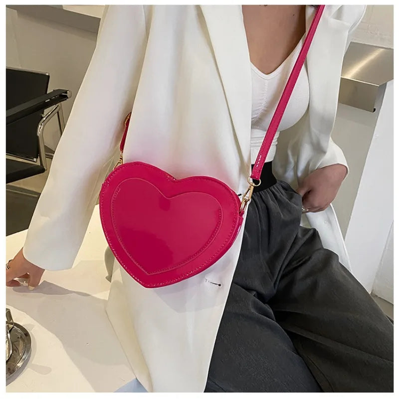 Kawaii Love Heart Shaped Bags Women Fashion Casual Simple Solid Large Capacity Crossbody Bag 2024 New All-match Handbag Purses