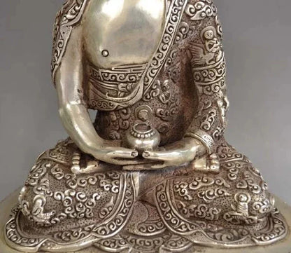 Kerajinan Logam Patung Buddha Sakyamuni Buddha Perak Tua Tiongkok Rumit