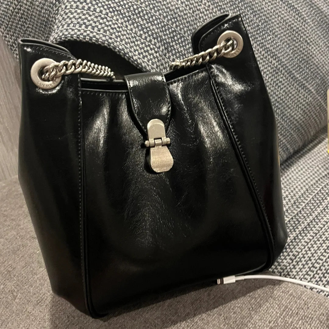Korean Chic Designer Elegant Chains Bags Female Commuter Large Capacity Bucket Bagfemale Casual All-match Luxury Bolsos Mujer
