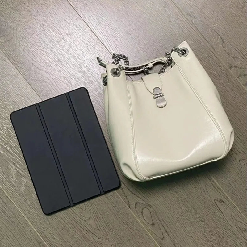 Korean Chic Designer Elegant Chains Bags Female Commuter Large Capacity Bucket Bagfemale Casual All-match Luxury Bolsos Mujer