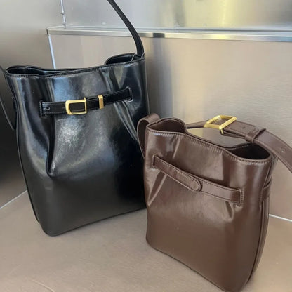 Korean Chic Designer Latch Bucket Shoulder Bag Genuine Leather Large Capacity Elegant Commuter Crossbody Handbags Luxury Bolsas