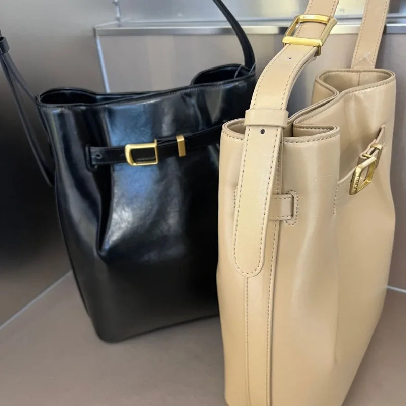 Korean Chic Designer Latch Bucket Shoulder Bag Genuine Leather Large Capacity Elegant Commuter Crossbody Handbags Luxury Bolsas