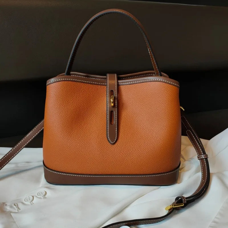 Korean Chic Simple Casual Purses Niche Designer All-match Large Capacity Bucket Bag 2024 New Commuter Shopper Travel Bags