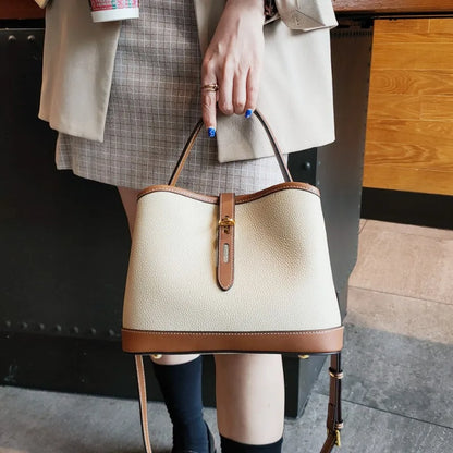 Korean Chic Simple Casual Purses Niche Designer All-match Large Capacity Bucket Bag 2024 New Commuter Shopper Travel Bags