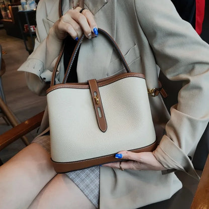 Korean Chic Simple Casual Purses Niche Designer All-match Large Capacity Bucket Bag 2024 New Commuter Shopper Travel Bags
