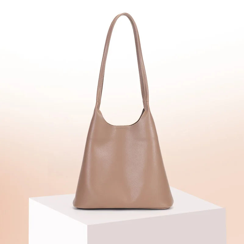 Korean Fashion Simple Casual Tote Bag Large Capacity Portable Shoulder Bags 2024 New All-match Handbags Female Purses Clutch