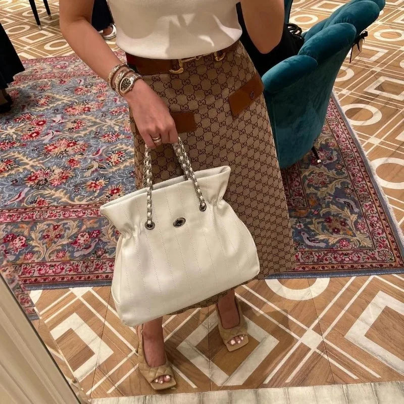 Korean New Fashion Large Capacity Chains Shoulder Bags Autumn Winter All-match Portable Tote Bag 2024 New Luxury Handbags Female