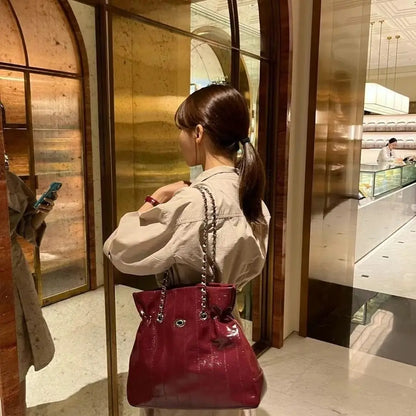 Korean New Fashion Large Capacity Chains Shoulder Bags Autumn Winter All-match Portable Tote Bag 2024 New Luxury Handbags Female