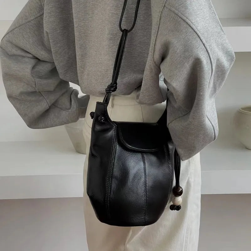 Korean Niche Cowhide Bucket Bag Fashion All-match Large Capacity One Shoulder Crossbody Bag 2024 New Luxury Bolsas Mujer