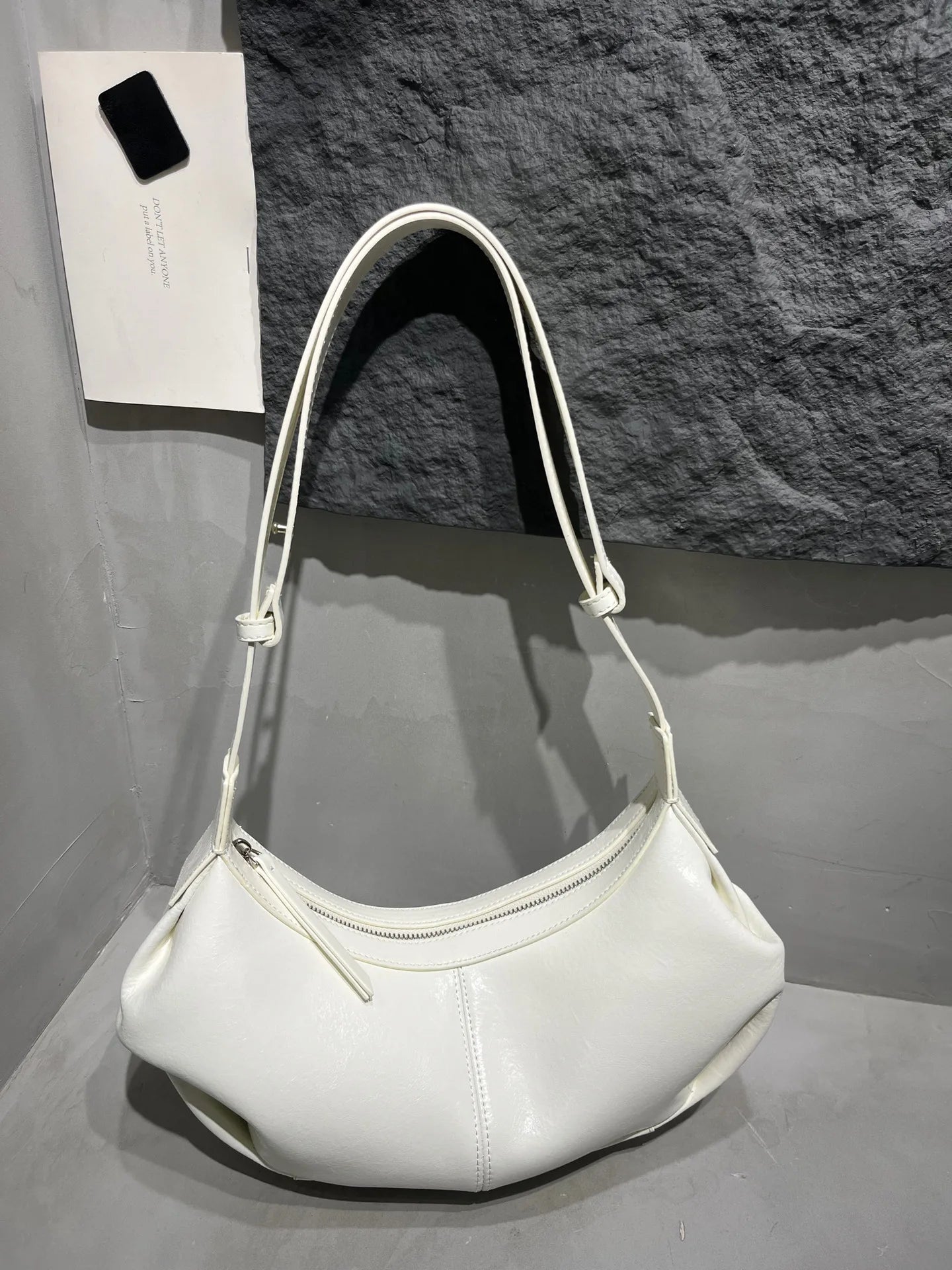 Korean Niche Designer Cowhide Underarm Bag Solid All-match Zipper Hobos Women Commuter All-match Elegant Bolsas Mujer Chic Purse