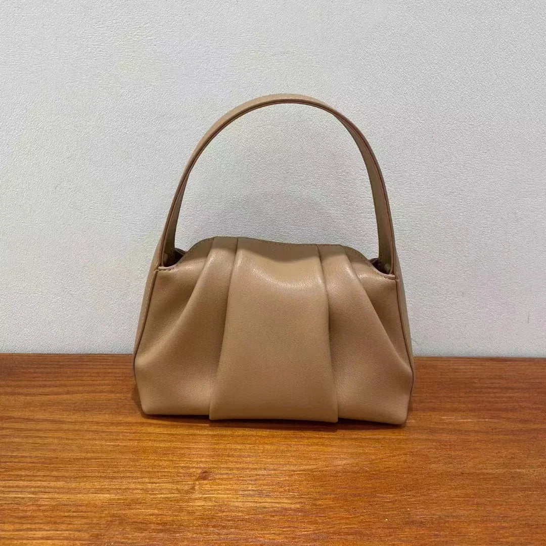 Korean Solid Niche Pleated Cloud Bag Spring Summer 2024 New Large Capacity Handbags Female Luxury Genuine Leather Bolsas Mujer