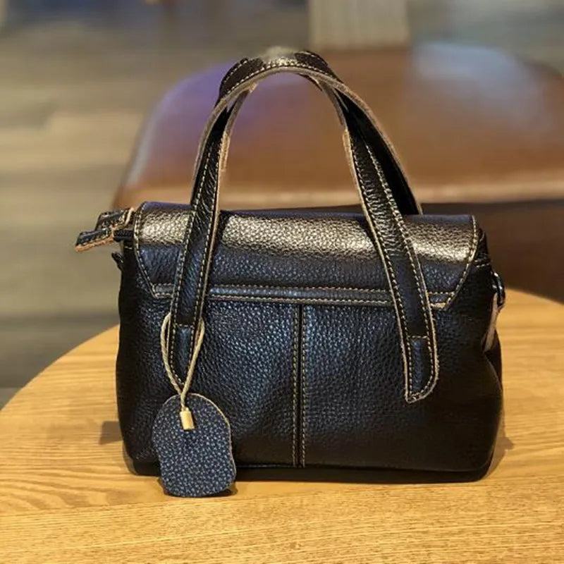 Korean version new mini  Fashion soft cowhide handbag clamshell retro single shoulder crossbody chain women's small square bag