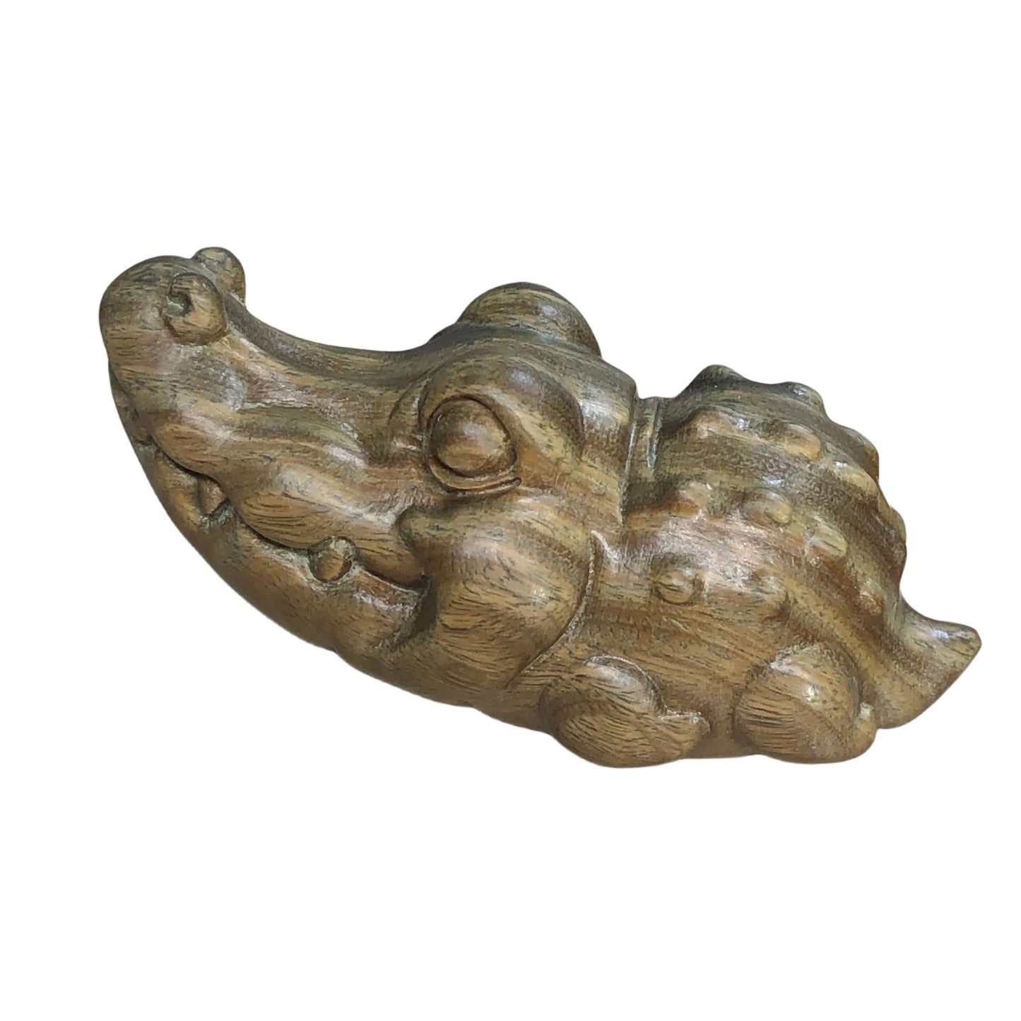 Lacquer-free wax-free natural green sandalwood carving crocodile hand piece home ornaments ornaments with lovely play piece
