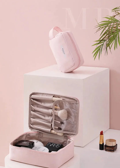Ladies Portable High Appearance Index Cosmetic Large-capacity Travel Washing Three-dimensional Makeup Storage Bag