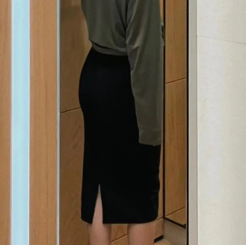 Ladies Simple Pencil Skirts Elegant All-Match High Waist Slim Women Skirts Female Classic Casual Bottoms