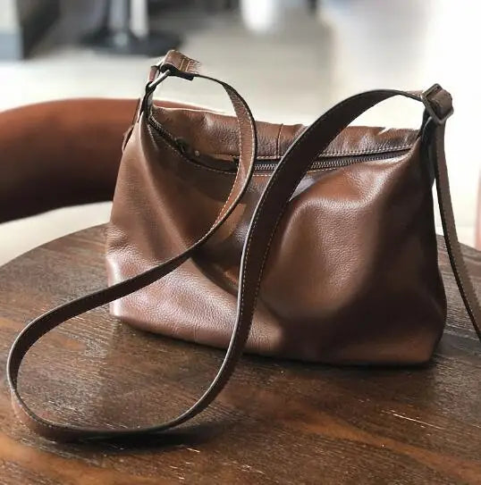 Lady Cowhide large capacity single shoulder bag leather crossbody  travel  Casual Soft Hobo Female Messenger Real Skin Handbag