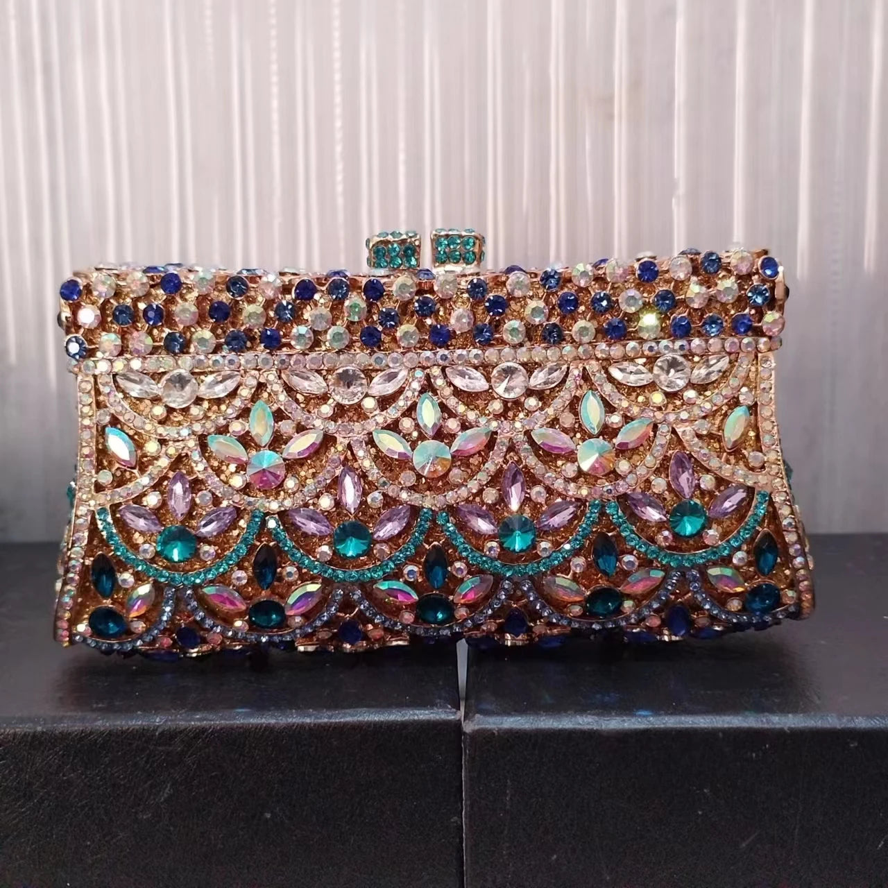 Lady Diamond Clutch Purses Female Stones Handbags Luxury Gold Crystal Rhinestone Evening Clutches Purse Women Wedding Party Bag