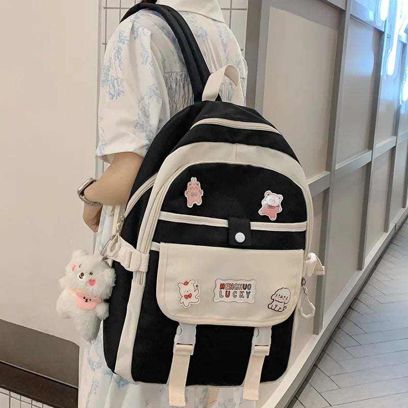 Lady Waterproof Leisure Book Bag Badge Women Trendy Backpack Female Cute Travel School Bags Girl Laptop College Backpack Fashion