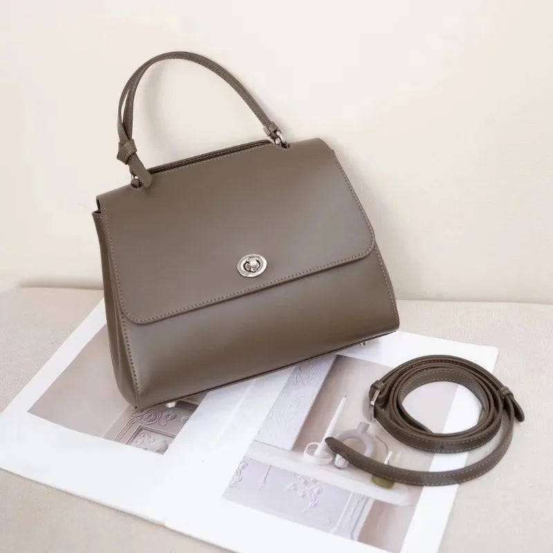 Large Capacity Commuter Handbags Fashion Minority 2024 New High Quality Crossbody Shoulder Bags All-match Elegant Bolsos Mujer