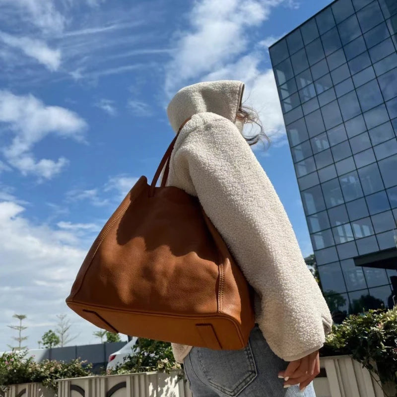 Large Capacity Single Shoulder Tote Bags Women Genuine Leather Bucket Bags Fashion Commuter Travel Casual Purses Bolsos Mujer