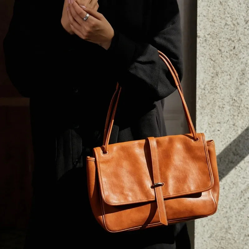 Large-capacity Casual Commuter Messenger Bag Vintage Fashion All-match Shoulder Bags 2024 Autumn New Underarm Tote Bag Purses