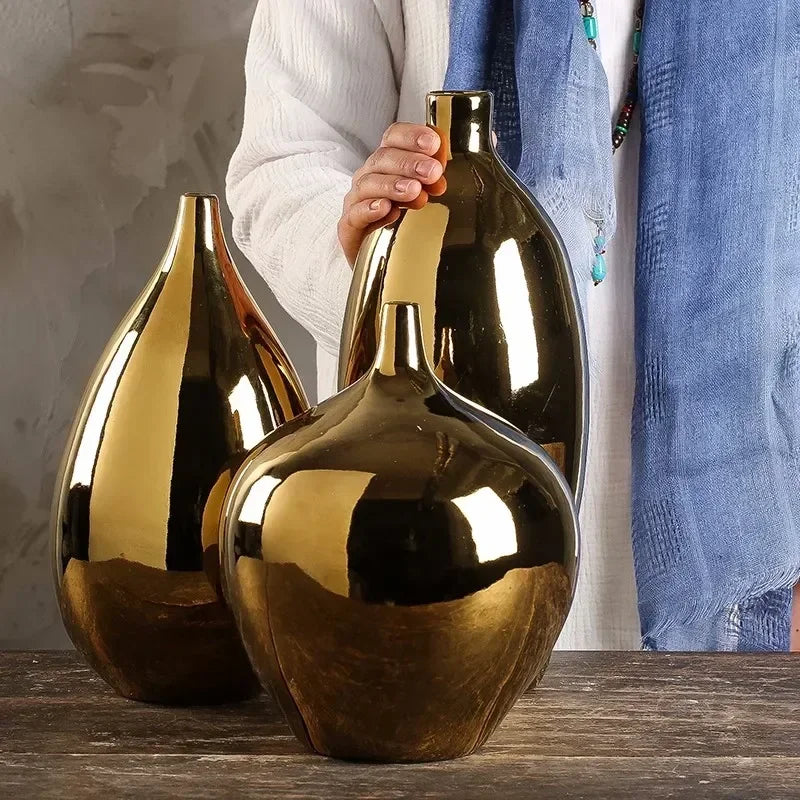 Large gold ceramic vase European style simple modern table flower living room decoration Dracaena sanderiana flower arrangement