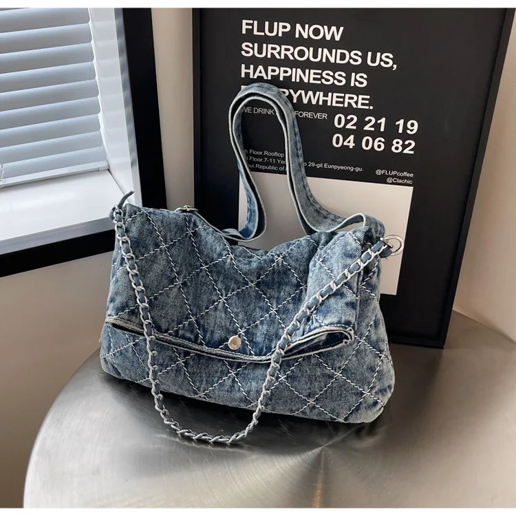 Leisure Cowboy Butot Women's 2024 Cross border New Lingge Chain Underarm Single Shoulder Crossbody Bag