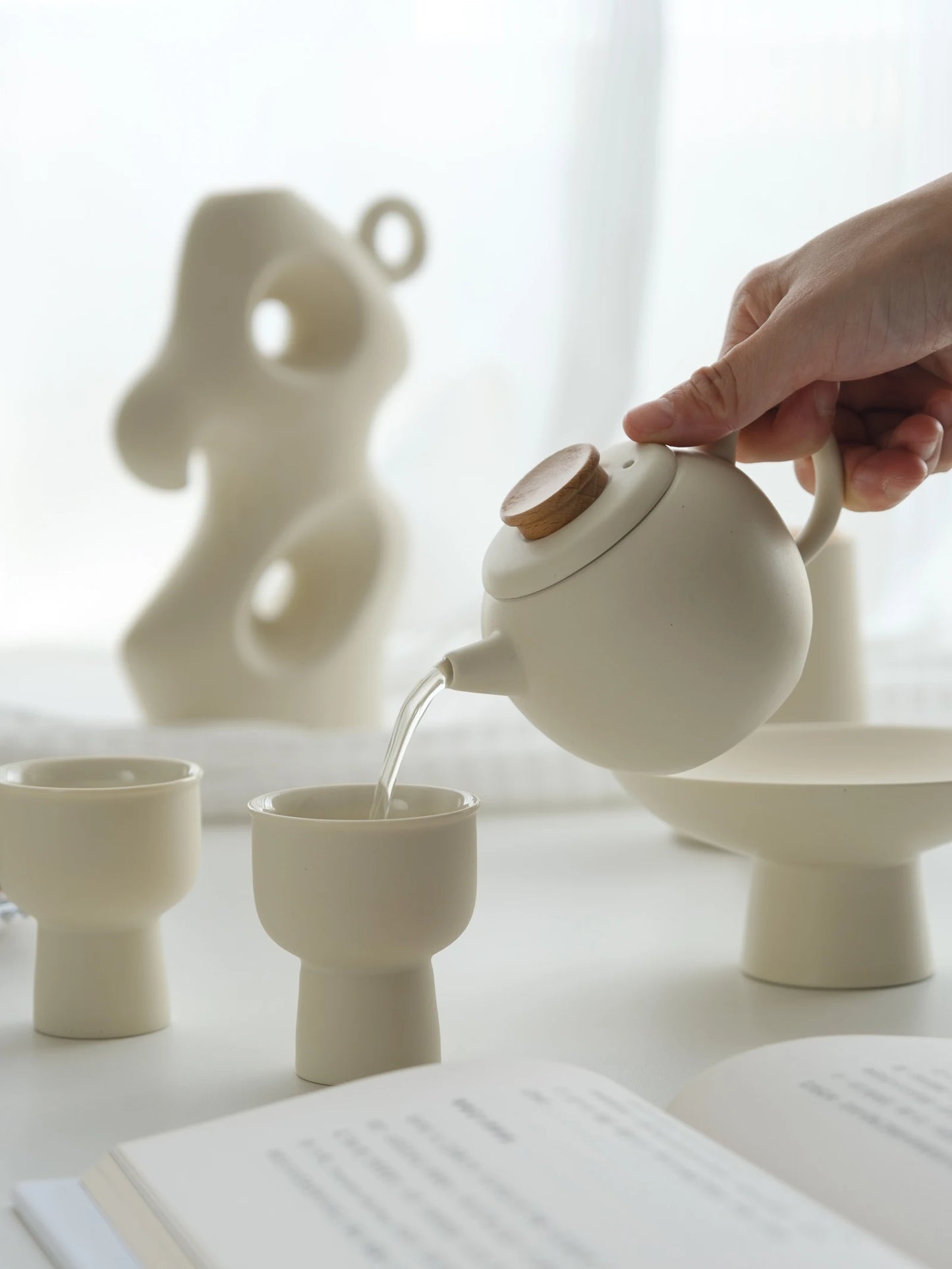 Light Brewing Ceramic Tea Set,Fresh Cream Design,Japanese-style Tea Cup,Tea Pot,Goblet Tray WENSHUO