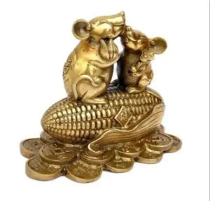 Light absorbing property in copper money and property belong to wishful longevity in those lucky pika ornaments