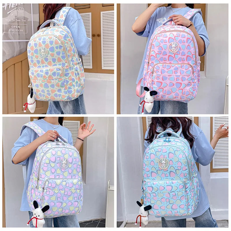 Lightweight Kids Backpack Functional Pockets Kawaii Teen School Backpack Watrer Resistant Bookbag for Primary Elementary School