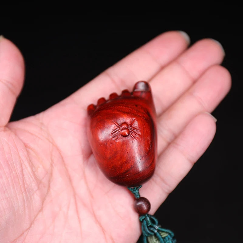 Lobular Rosewood 5cm Foot-shaped wood carving Car Hanging Office Decoration Bag Pendant Wall Decoration Home Décor