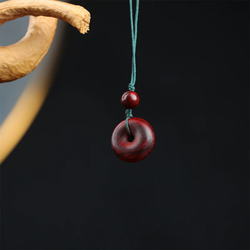 Lobular Rosewood Real Wood Wood Sculpture Traditional Chinese Car Hanging Bag Pendant Lucky deduction Feng Shui Lucky Collection