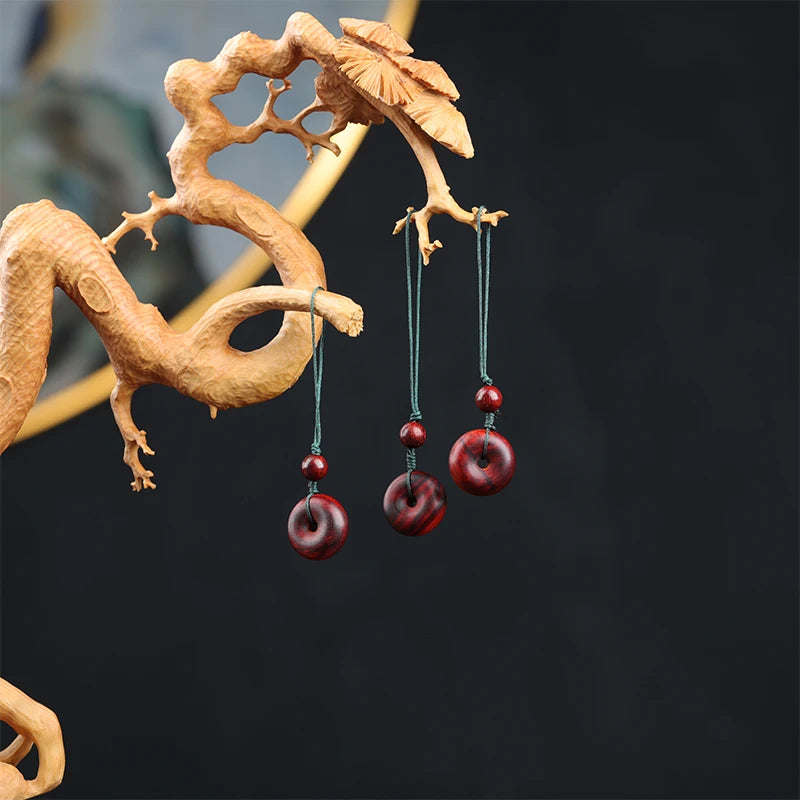 Lobular Rosewood Real Wood Wood Sculpture Traditional Chinese Car Hanging Bag Pendant Lucky deduction Feng Shui Lucky Collection