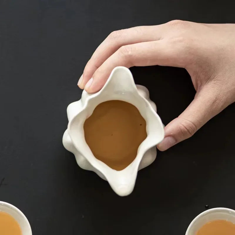 Lotus Fun Pitcher Ceramic Household Creative Tea Tea Pot Fair Mug Kung Fu Tea Utensils Tea Pitcher Gong Dao Bei Tea Infuser