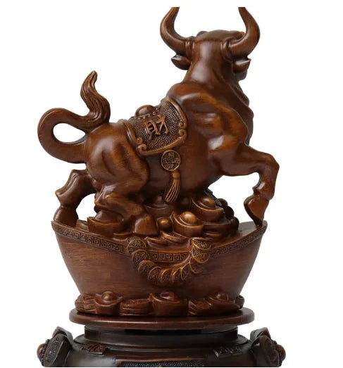 Lucky Money Cattle Sculpture Resin Ornaments Living Room Desktop Wine Cabinet Decorations Office Desktop Decor Opening Gifts