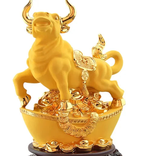 Lucky Money Cattle Sculpture Resin Ornaments Living Room Desktop Wine Cabinet Decorations Office Desktop Decor Opening Gifts