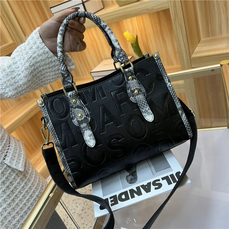 Luxury Brand Genuine Leather Women Shoulder Bags Large Ladies Crossbody Bag Fashion Casual Totes Designer Letter Female Handbags