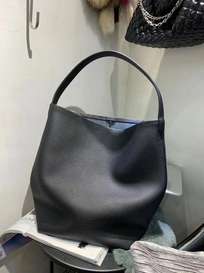 Luxury Cowhide Bucket Bag Women 2024 New Large Capacity Shoulder Bags Casual Shopping Travel Bagsolid All-match Commuter Purses
