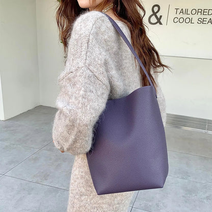 Luxury Cowhide Bucket Bag Women 2024 New Large Capacity Shoulder Bags Casual Shopping Travel Bagsolid All-match Commuter Purses