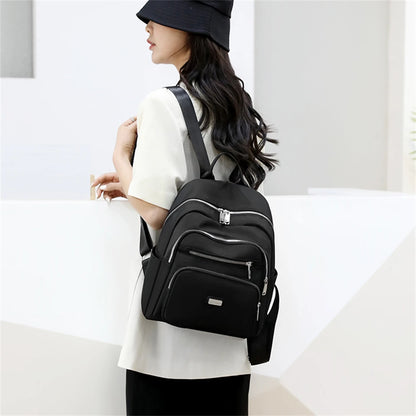 Luxury Designer Nylon Women Backpacks 2023 Fashion Classic Style School Bags for Girls New Travel High Capacity Bookbags Sac