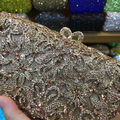Luxury Evening Bags Gold Women Clutch Hollow Out Crystal Party Banquet Purse Dinner Bags Fashion Ladies Handbag Shoulder Bags
