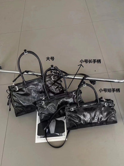 Luxury Fashion Black Handbags Minority 2024 New Underarm Shoulder Bags Large Capacity Commuter All-match Elegant Purses Bolsa