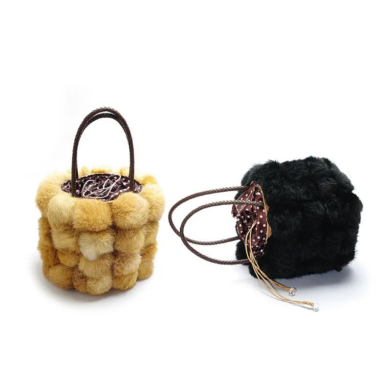 Luxury Fur Handbag Female Autumn Winter New Plush Furry Bucket Bags Large Capacity All-match Portable Purses Clutch Bolsos Mujer