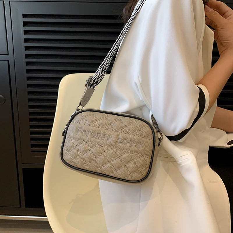 Luxury Genuine Leather Women's Shoulder Crossbody Bags 2023 Wide Shoulder Strap Cow Leather Handbags Female Messenger Tote Sac